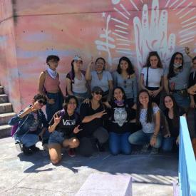 Accions de tancament de la #RedSorora de dones joves a Medellín, Colòmbia