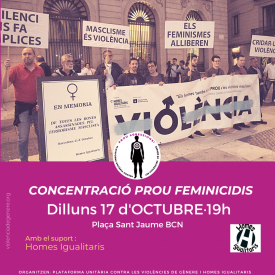 ova concentració per denunciar els feminicidis i rendir homentage a les dones assassinades